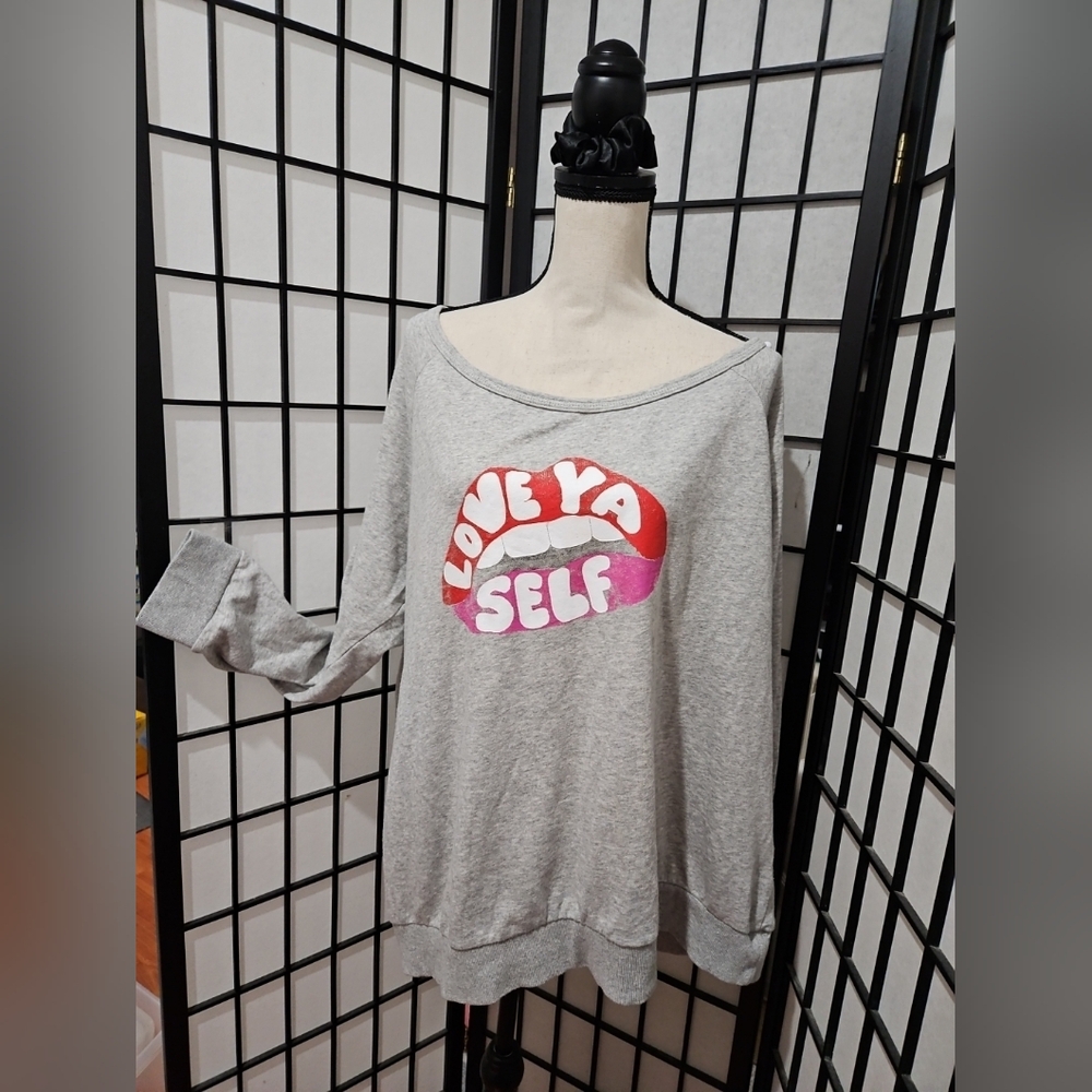 TORRID Size 3 (3x) Grey Off The Shoulder  "Love Ya Self" Lips Logo Sweat Shirt